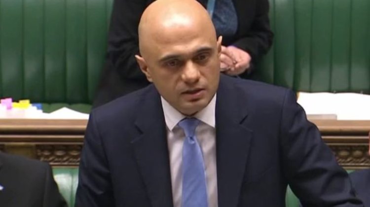 DWP ‘hypocrite’ ministers refuse to be held to same safety standards as social media